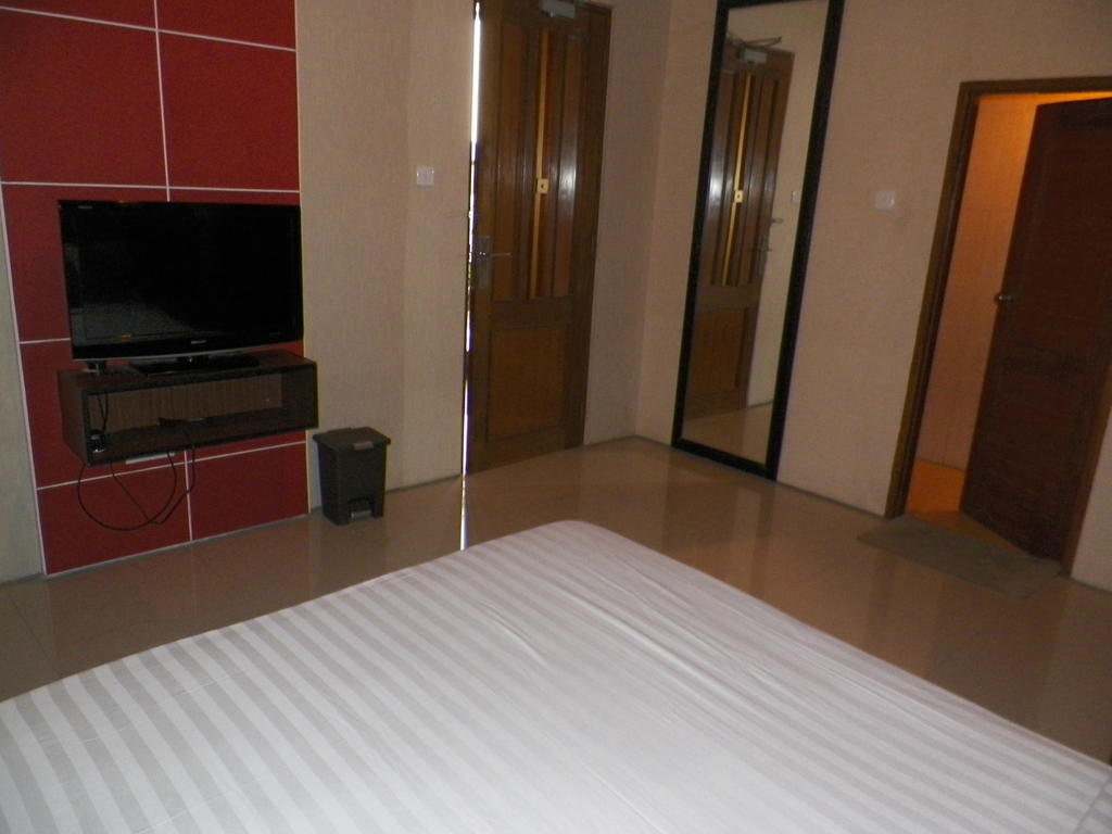 Ariandri Boutique Guesthouse Bandung Chambre photo